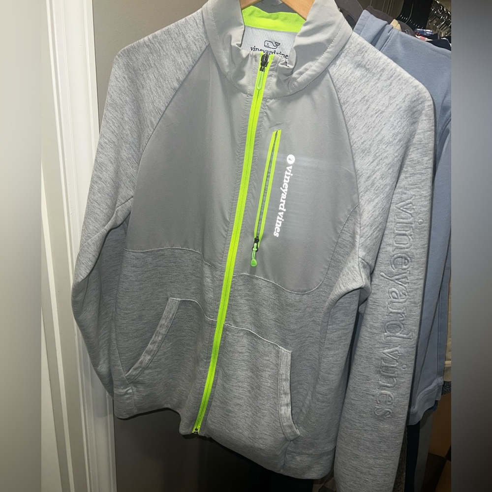 Vineyard Vines Performance Jacket
